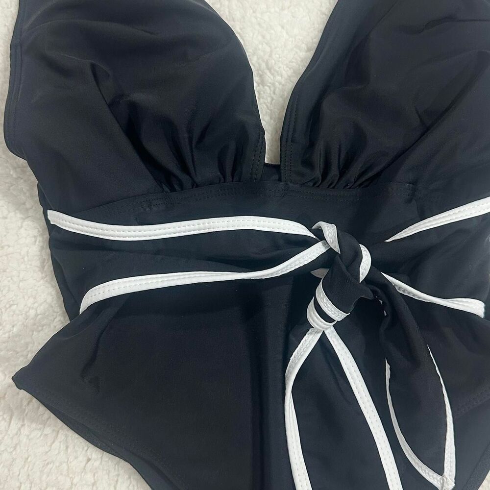 Black and White One Piece Swimsuit - Picture 5 of 6